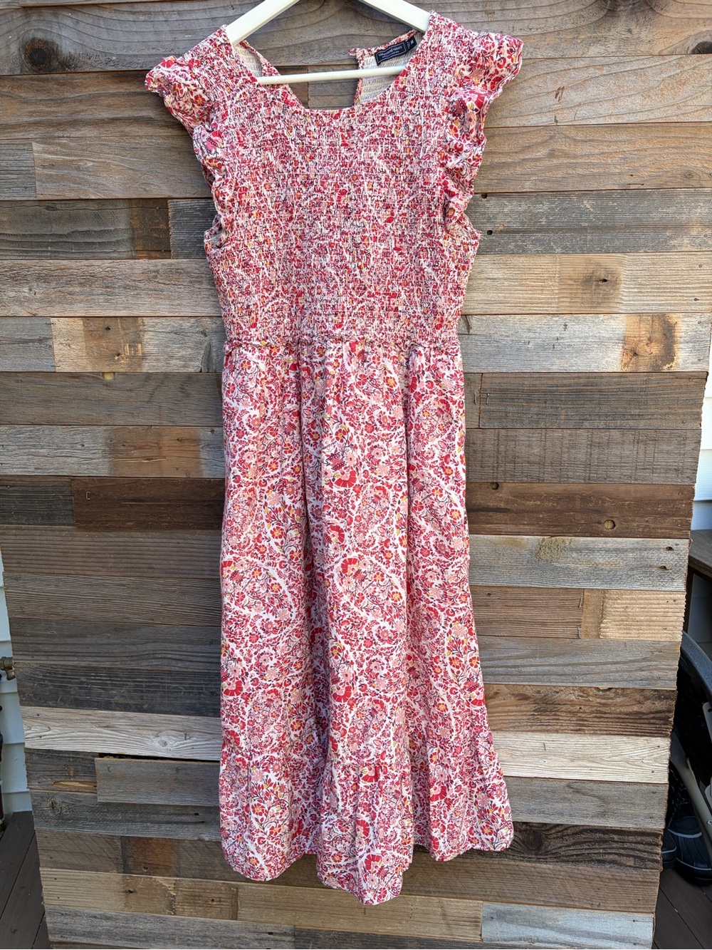 Vineyard Vines Red and White Floral Smocked Tank